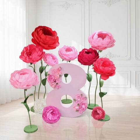 Фотозона на 8 марта/на день рождения 8 лет из цифры 8 и ростовых цветов (аренда)